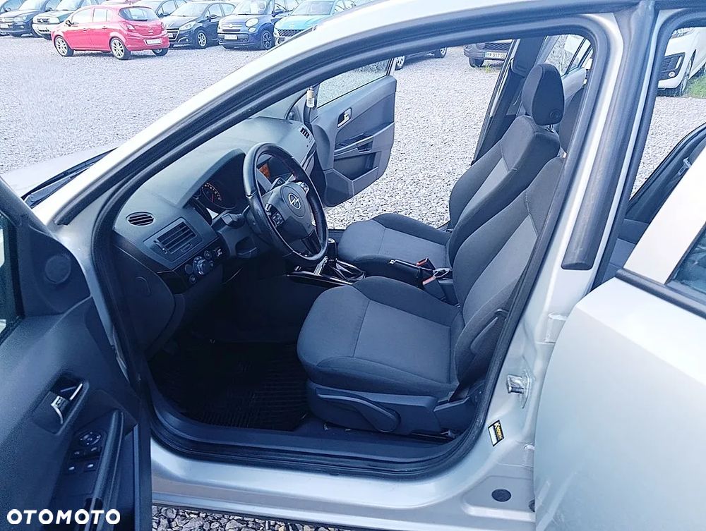 Opel Astra 1.4 Cosmo - 20