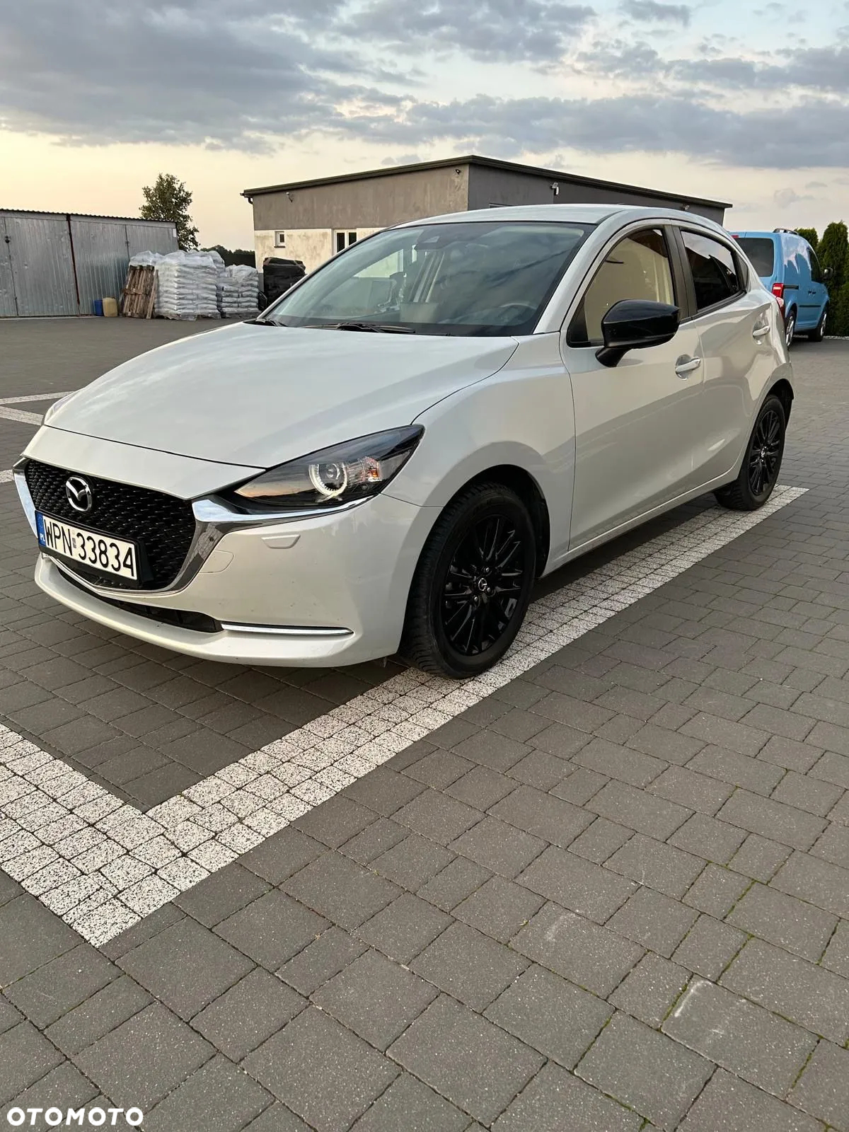 Mazda 2 e-SKYACTIV G 90 M HYBRID Homura - 4
