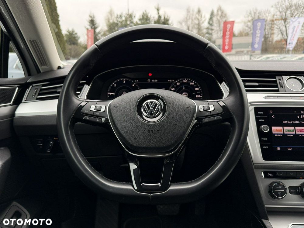 Volkswagen Passat 2.0 TDI BMT Highline DSG - 21