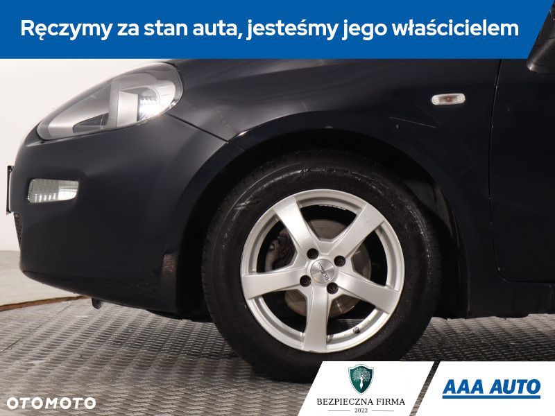 Fiat Punto 2012 - 17