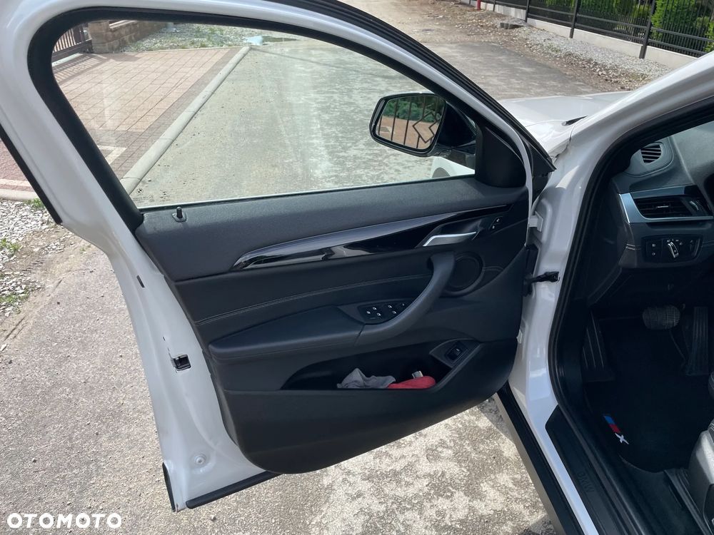 BMW X2 sDrive20i Advantage Plus - 21