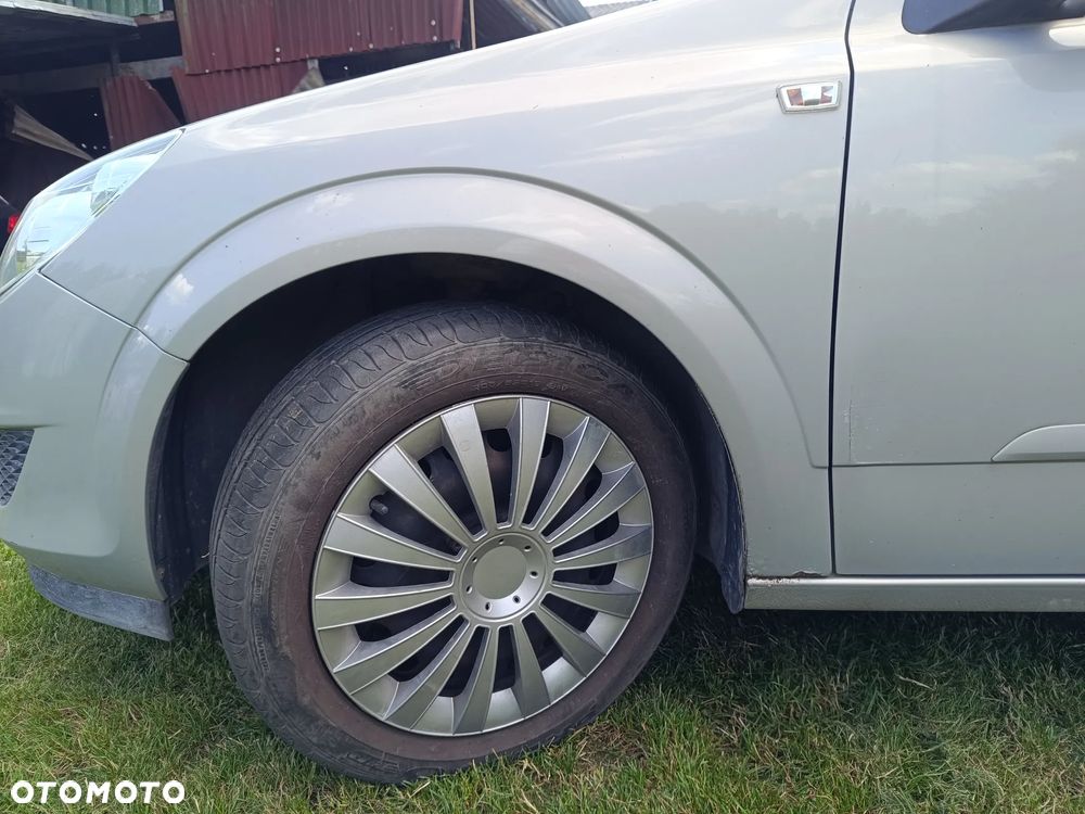 Opel Astra III 1.4 Essentia - 4