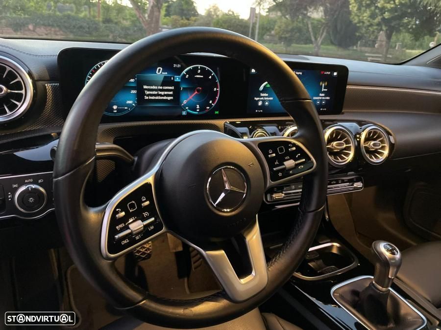 Mercedes-Benz CLA 180 - 12