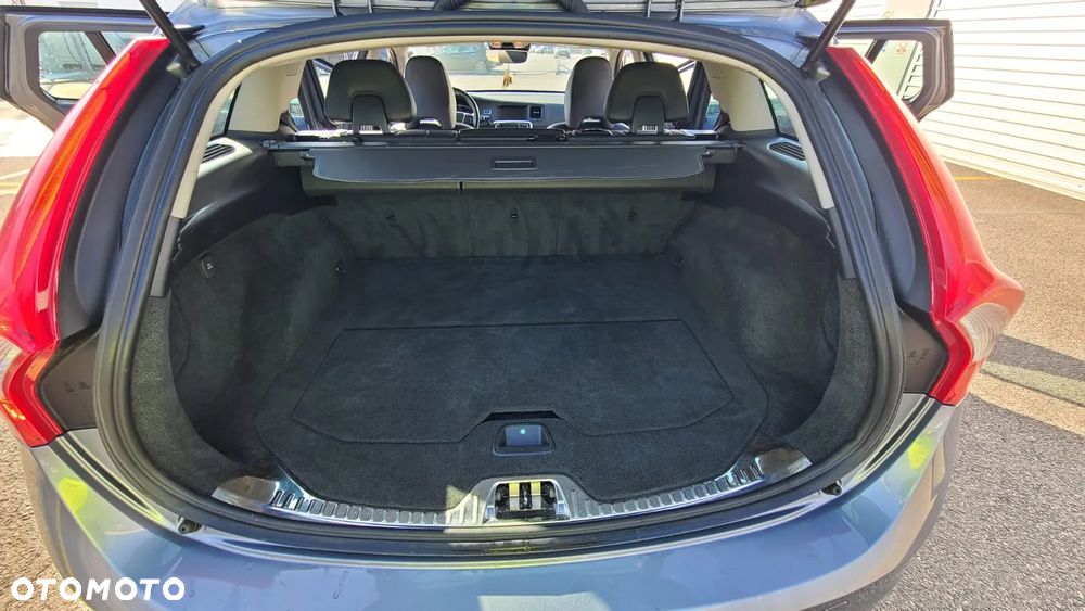 Volvo V60 D4 AWD Drive-E Summum - 19
