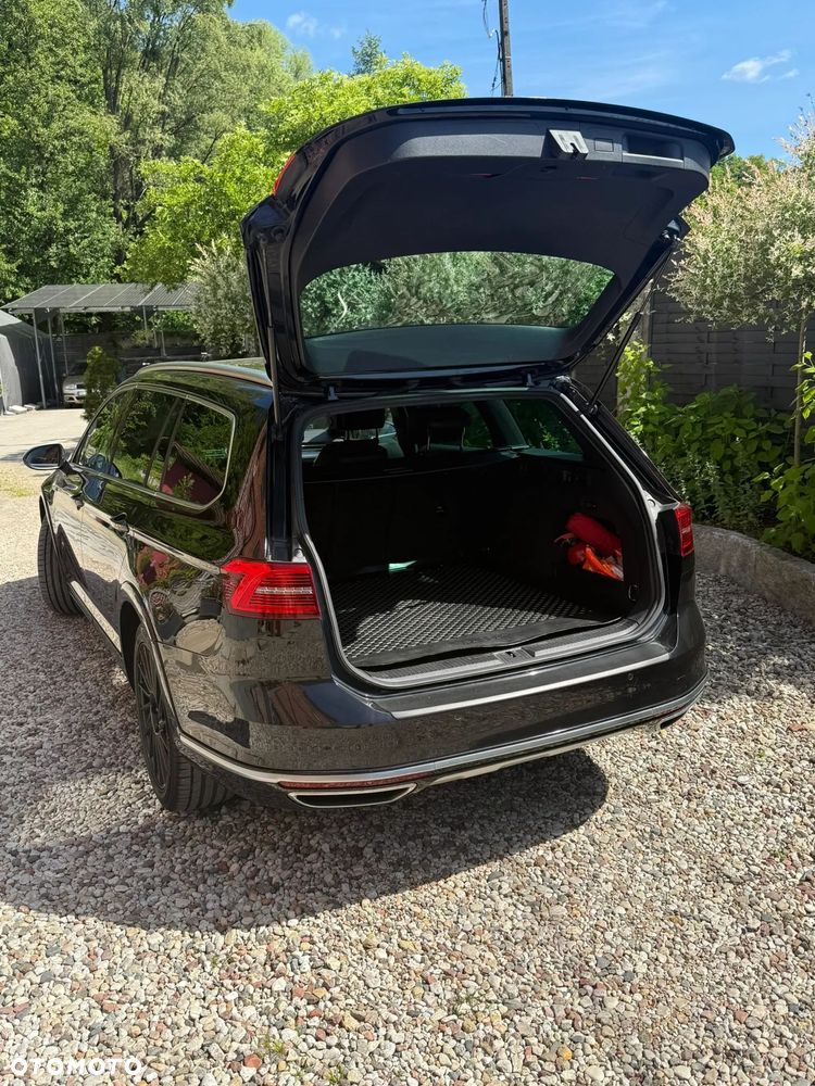 Volkswagen Passat Alltrack 2.0 TDI SCR DSG 4Motion - 5