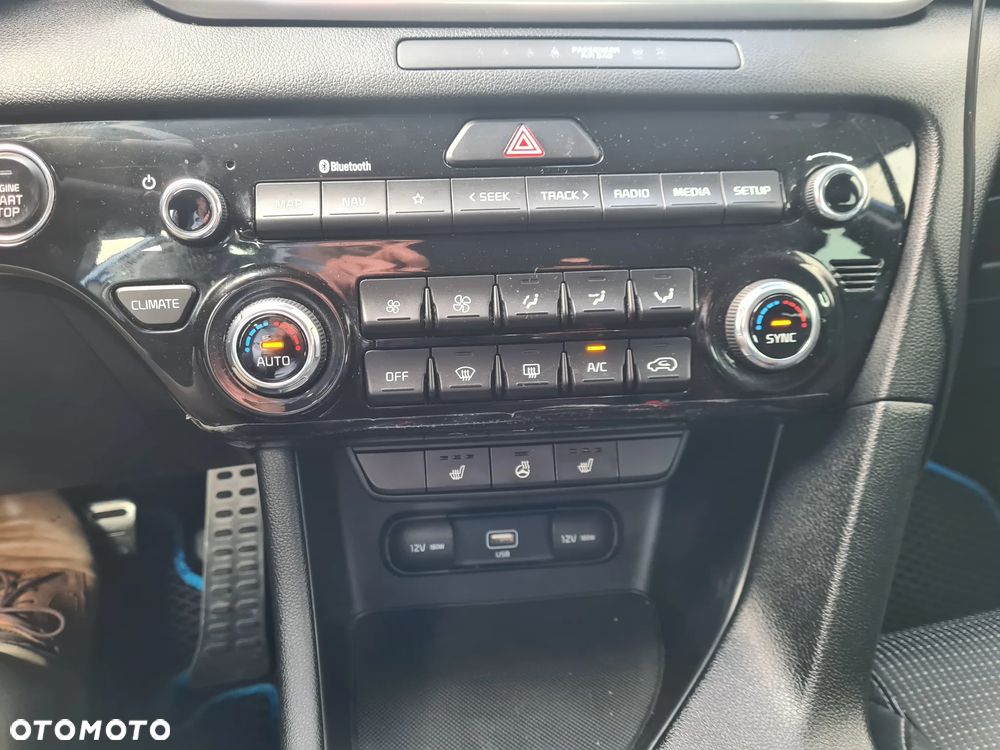 Kia Sportage 1.6 T-GDI Black Edition 2WD DCT - 22