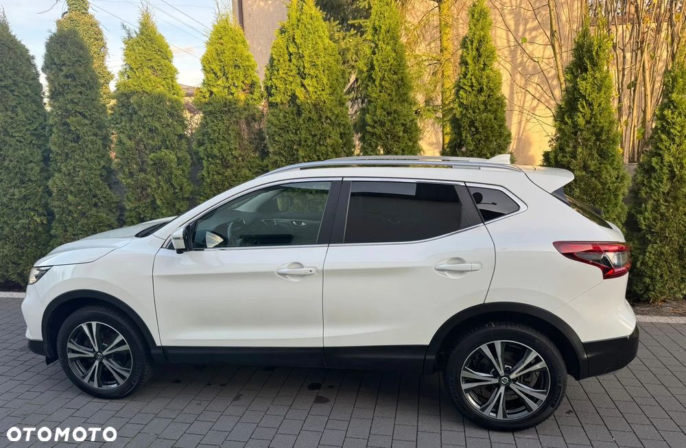 Nissan Qashqai 1.3 DIG-T TEKNA - 6