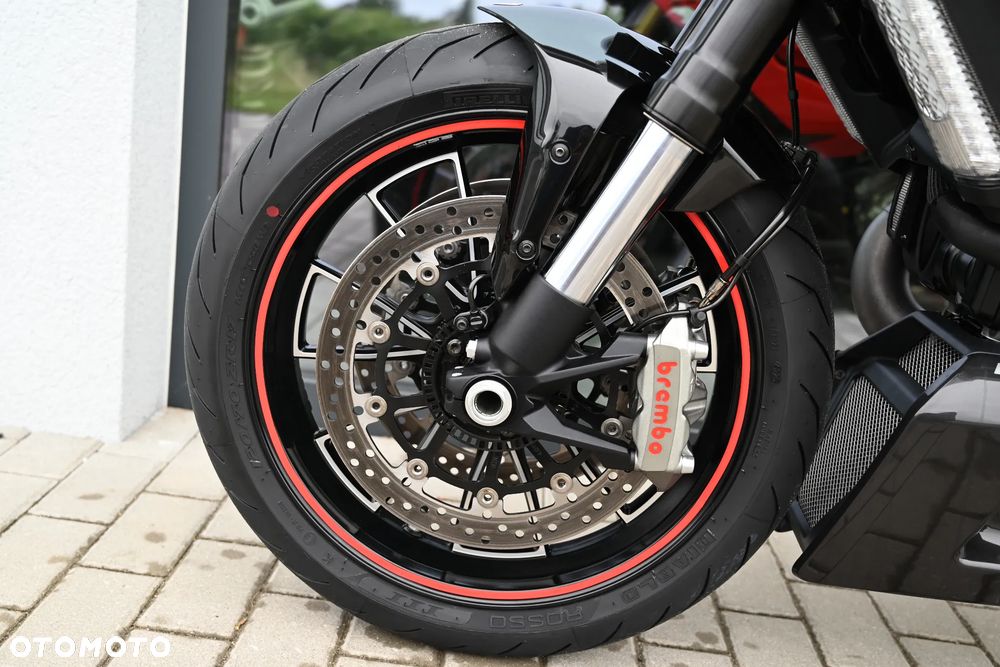 Ducati Diavel - 37
