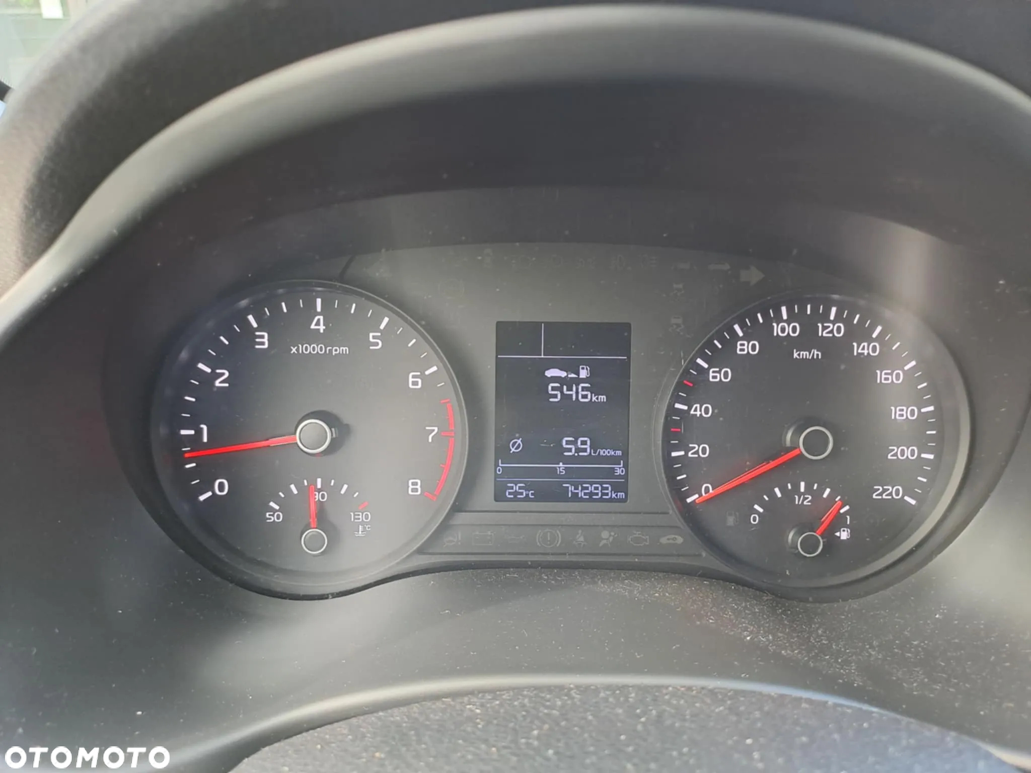 Kia Rio 1.2 M - 10