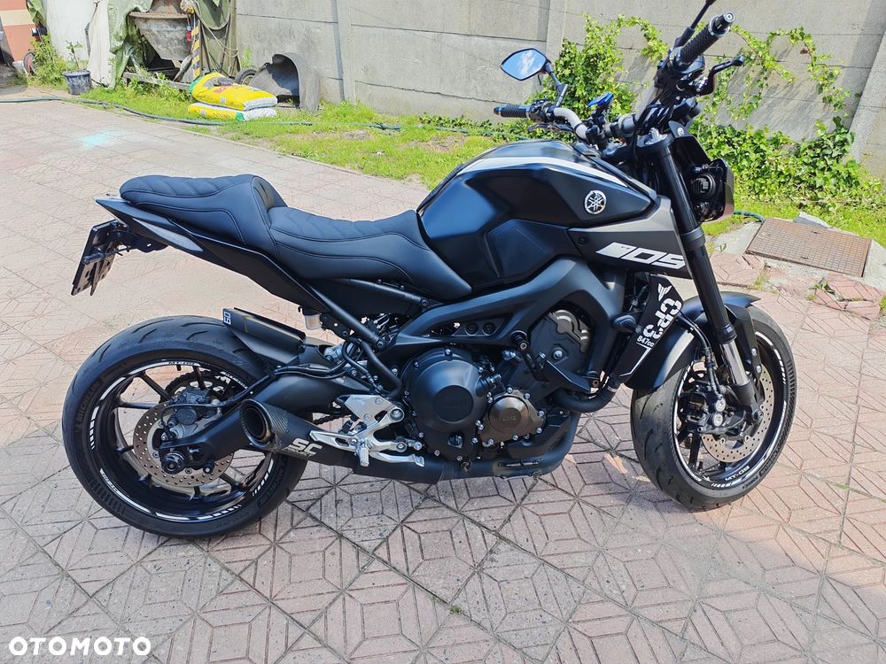 Yamaha MT - 7