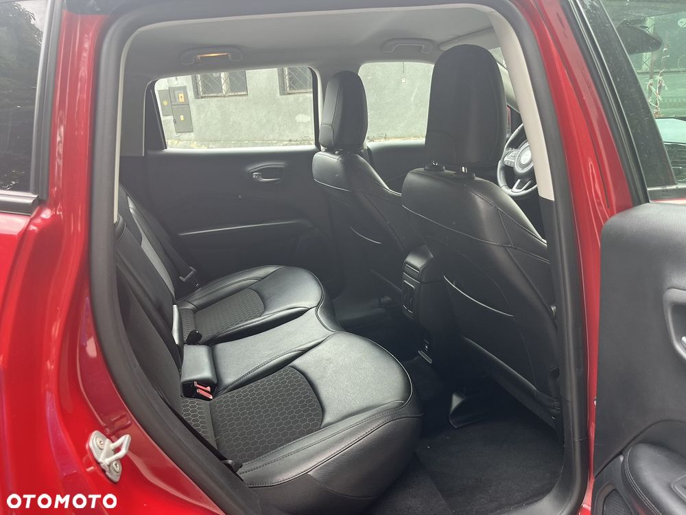 Jeep Compass - 13