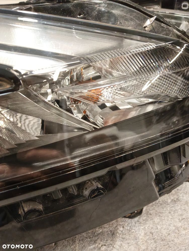 Nissan Qashqai J12 FULL LED KOMPLET LAMP PRZEDNICH ŻÓŁTA NAKLEJKA 100-8D02G - 2