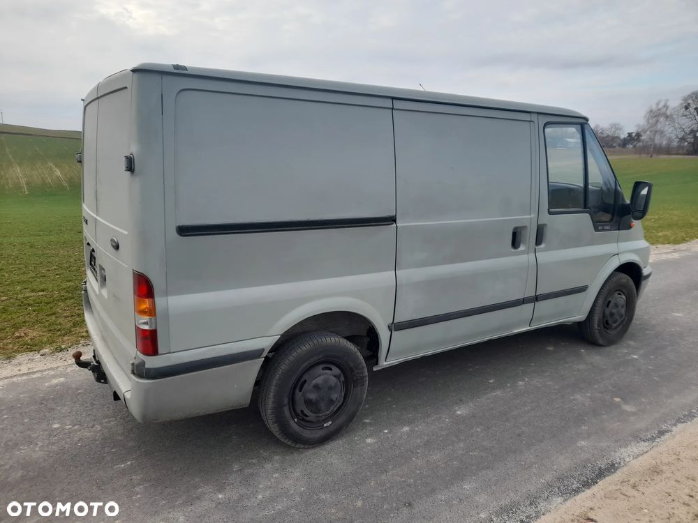 Ford Transit - 4