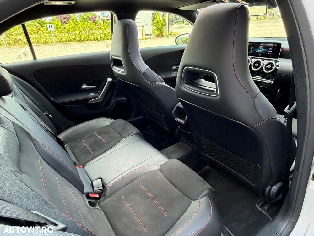 Mercedes-Benz A 200 7G-DCT Edition 2020 - 4
