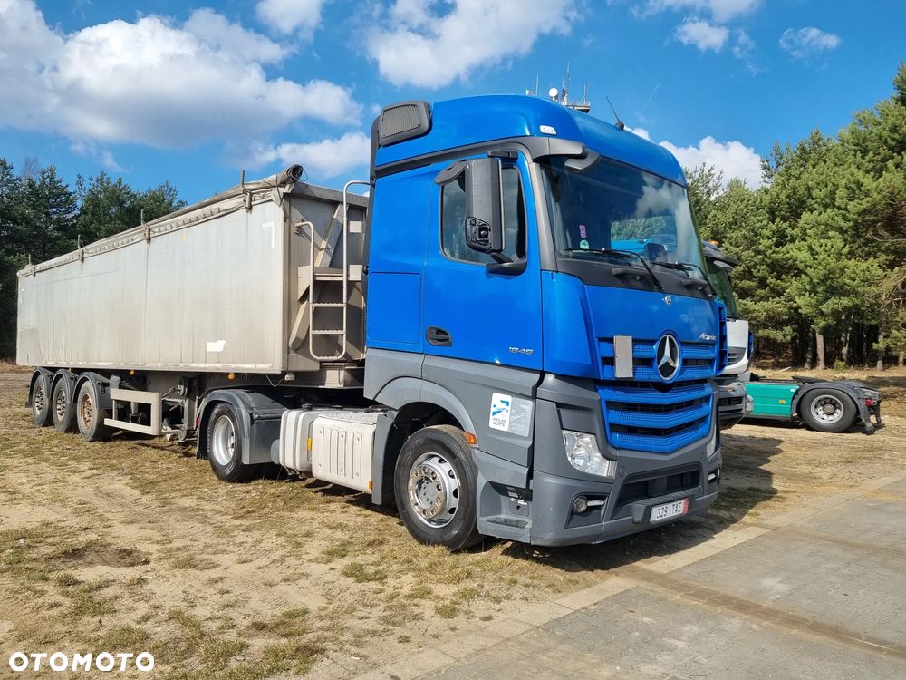 Mercedes-Benz 1845 - 4