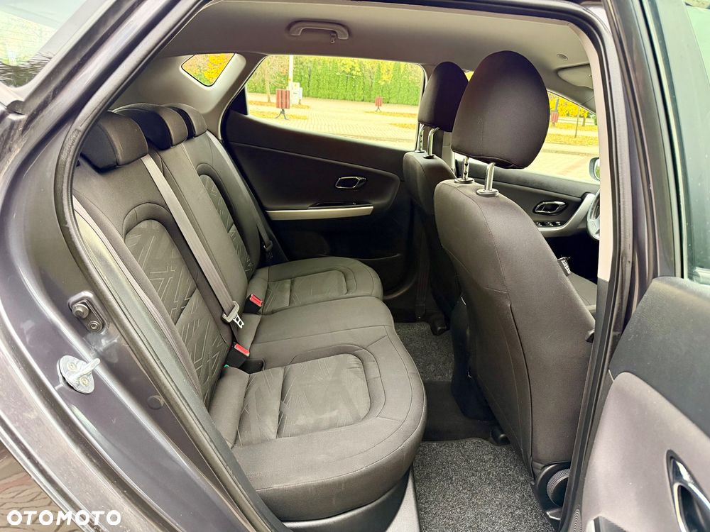 Kia Ceed - 25