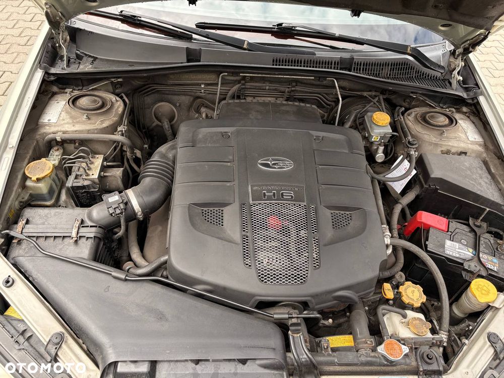 Subaru Outback 3.0 R GX - 7