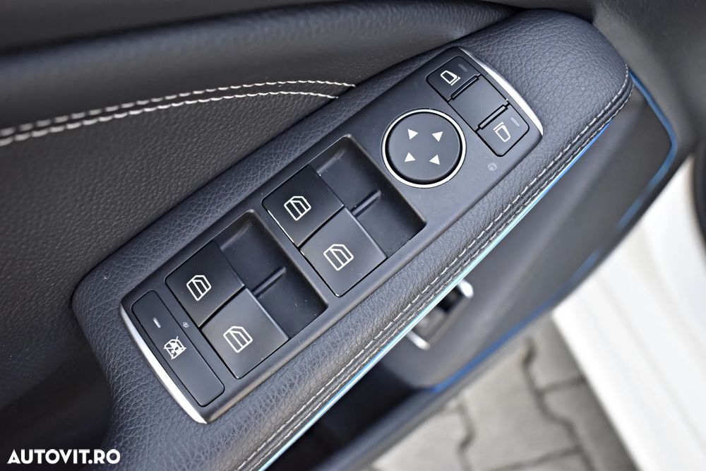 Mercedes-Benz CLA Shooting Brake 220 (CDI) d 7G-DCT Urban - 16