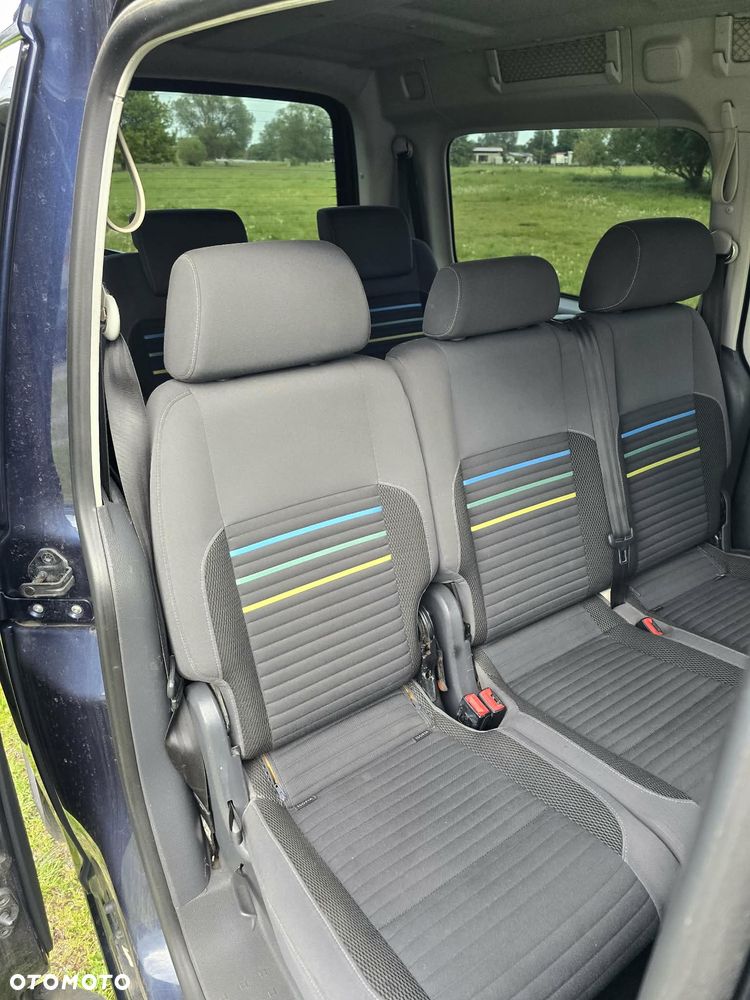 Volkswagen Caddy Maxi Comfortline BMT - 10