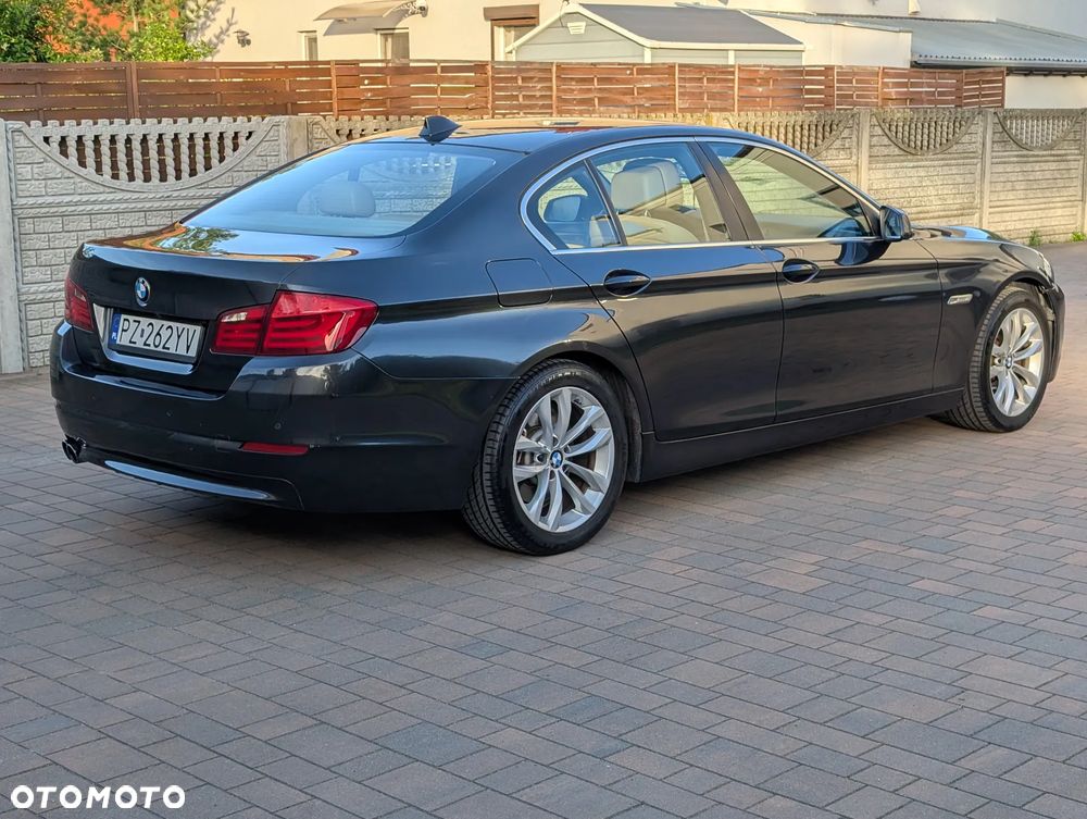 BMW Seria 5 520d - 4