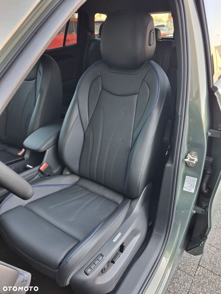 Volkswagen Tayron 1.5 TSI eHybrid PHEV 200kW R-Line Plus DSG - 13