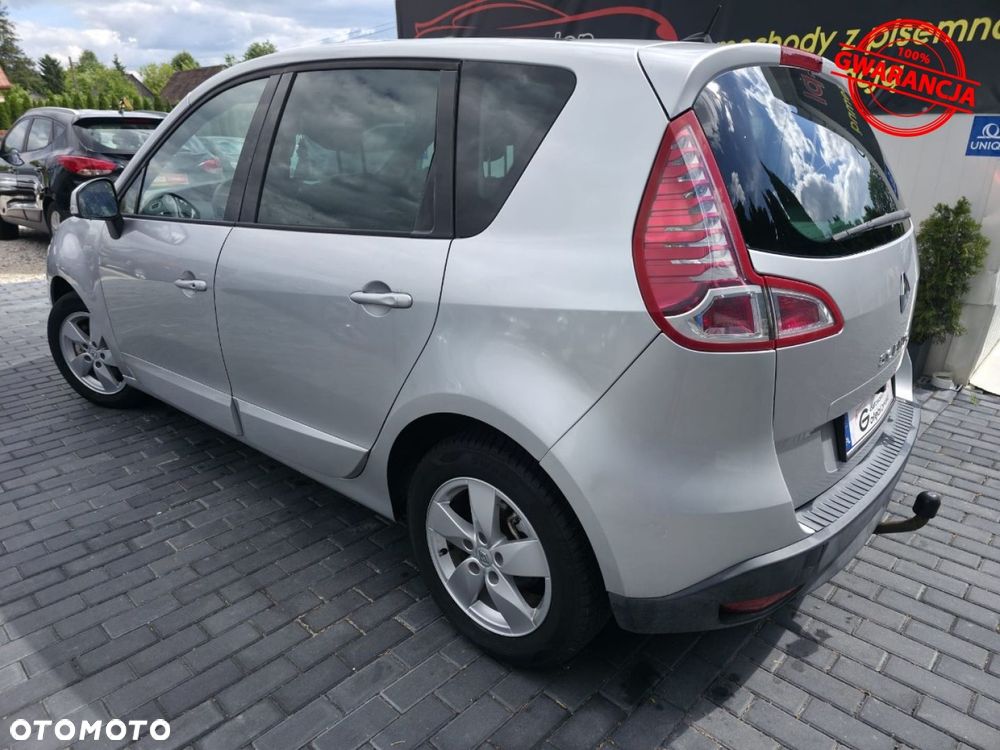 Renault Scenic dCi 110 EDC Paris - 6