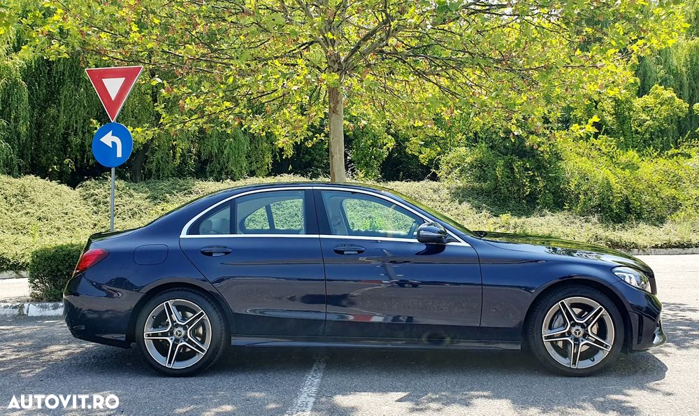 Mercedes-Benz C - 2