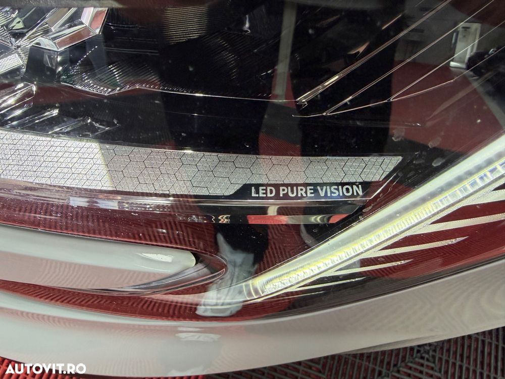 Renault Megane TCe GPF Intens - 9