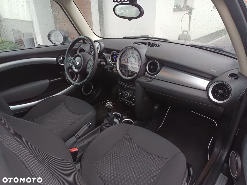 MINI ONE Standard - 8