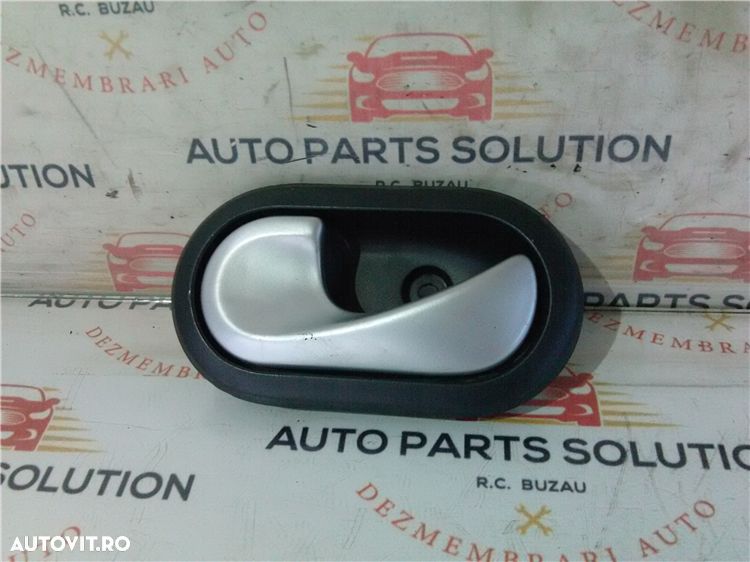 maner interior usa stanga spate dacia logan mcv 1.5 dci an fabr. 2011 - 1