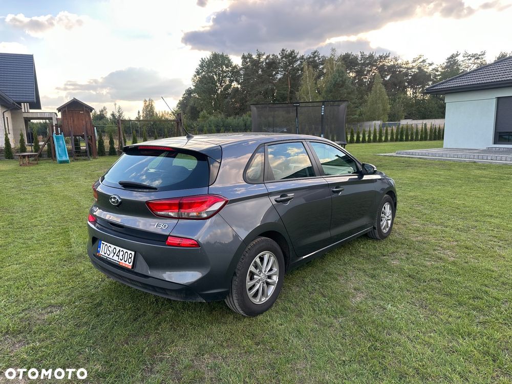 Hyundai i30 1.4 Classic + - 21