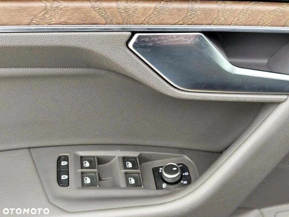 Volkswagen Touareg 3.0 V6 TFSI 4Motion Atmosphere - 17