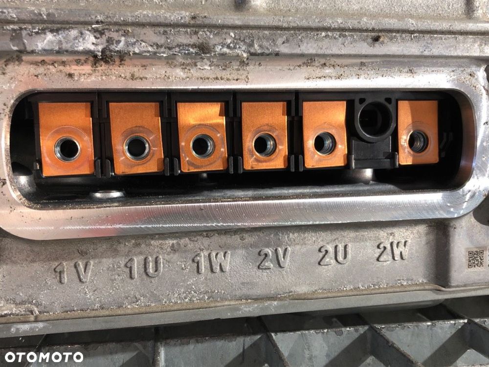 INWERTER PRZETWORNICA - 347.00 PLN - TOYOTA COROLLA sedan (_E21_) 2019 - 2022 1.8 VVTi Hybrid - 8