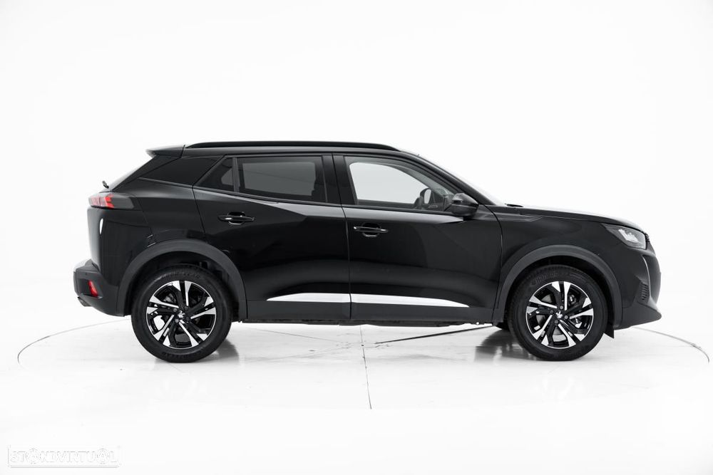 Peugeot 2008 1.5 BlueHDi Allure EAT8 - 3