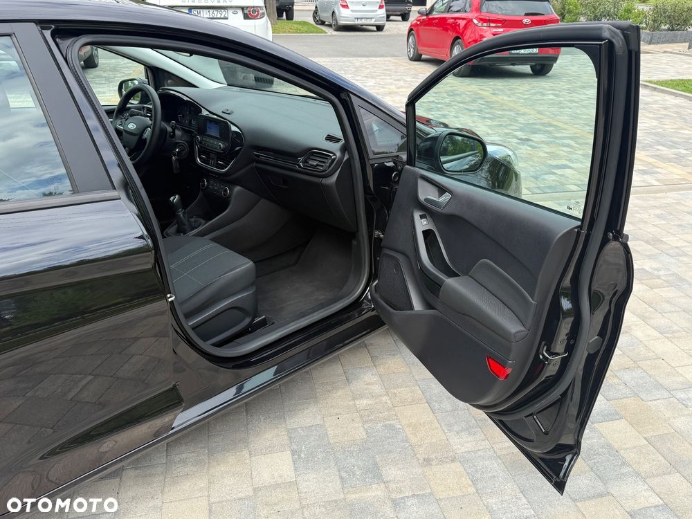 Ford Fiesta 1.1 COOL&CONNECT - 11