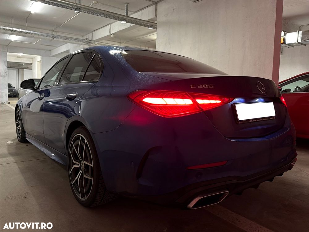 Mercedes-Benz C 300 4Matic 9G-TRONIC AMG Line Advanced - 8