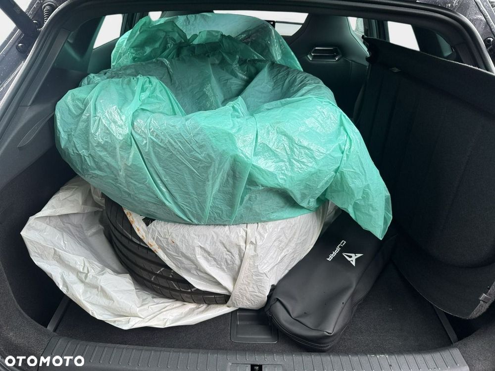 Cupra Formentor - 32