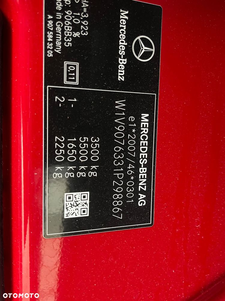 Mercedes-Benz Sprinter - 9