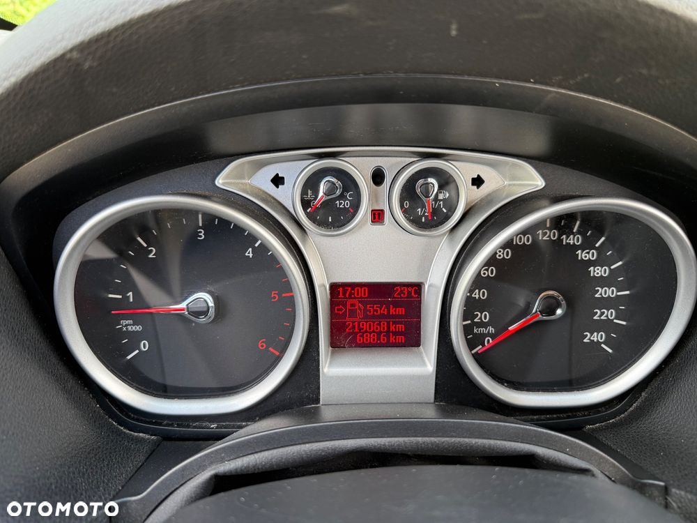 Ford Kuga 2.0 TDCi 2x4 Trend - 14