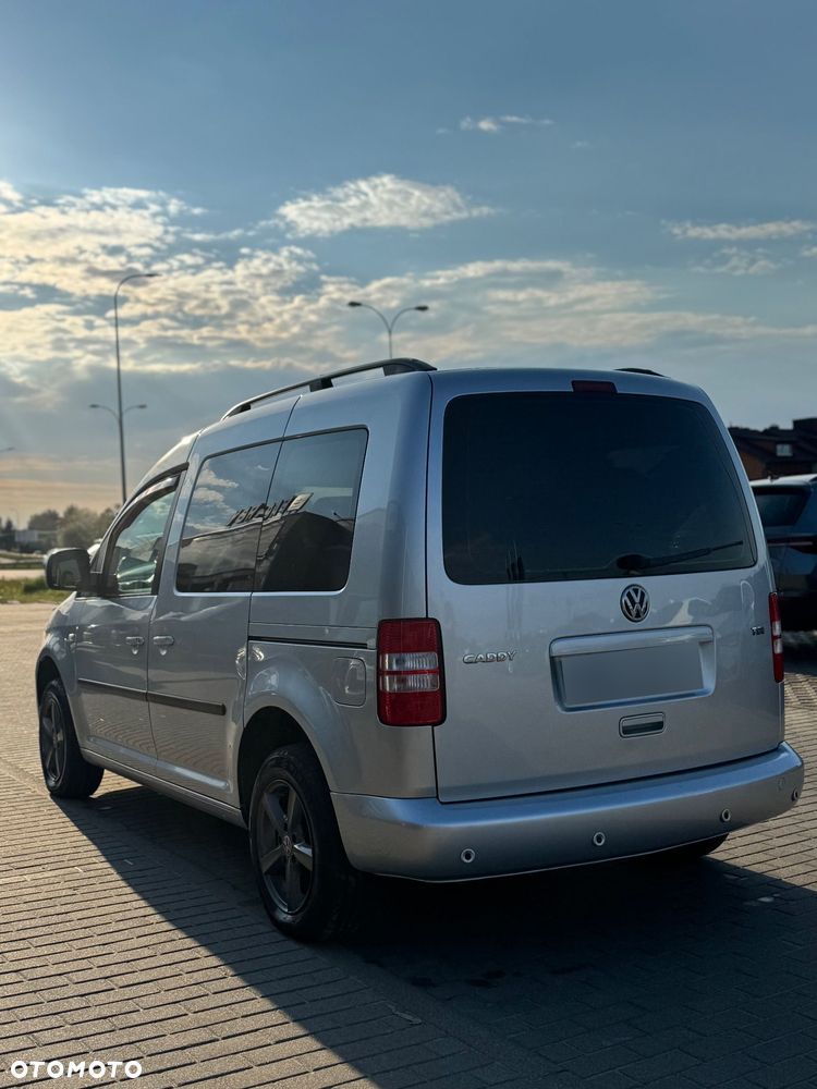Volkswagen Caddy Comfortline - 4