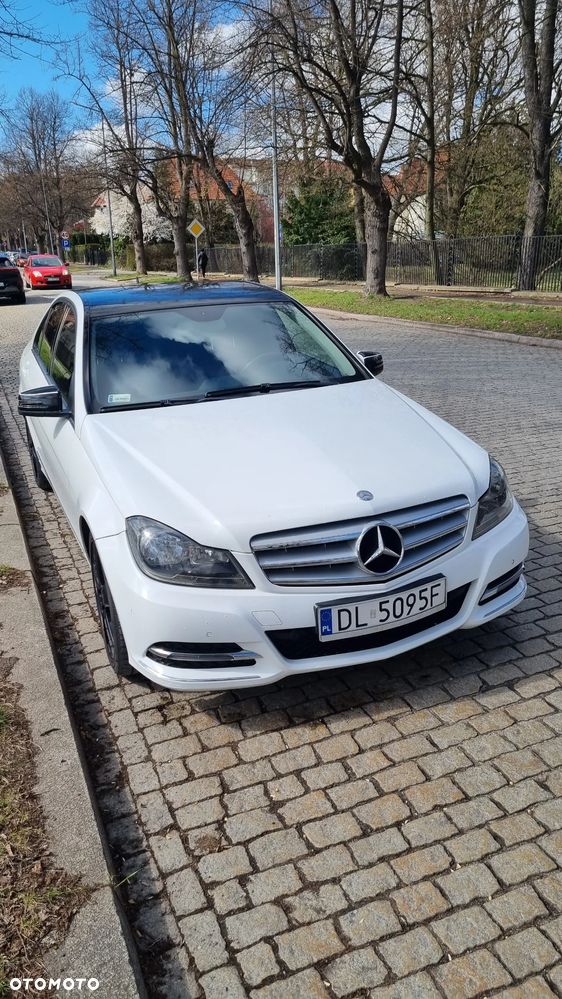 Mercedes-Benz Klasa C 180 (BlueEFFICIENCY) Avantgarde - 1