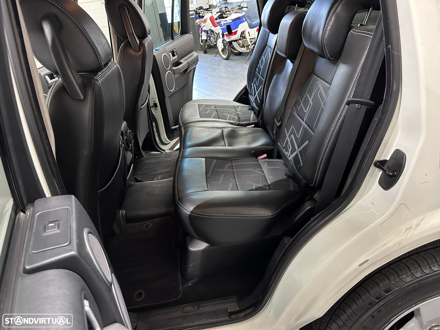 Land Rover Discovery 3 2.7 TD V6 SE Auto. - 22