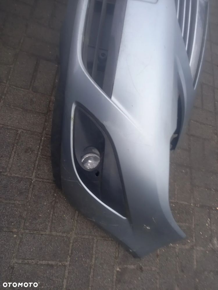 Zderzak Przod Opel Meriva B srebrny Halogeny - 3