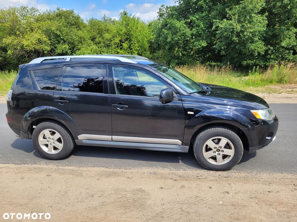 Mitsubishi Outlander 2.0 DI-D 4WD Invite - 5