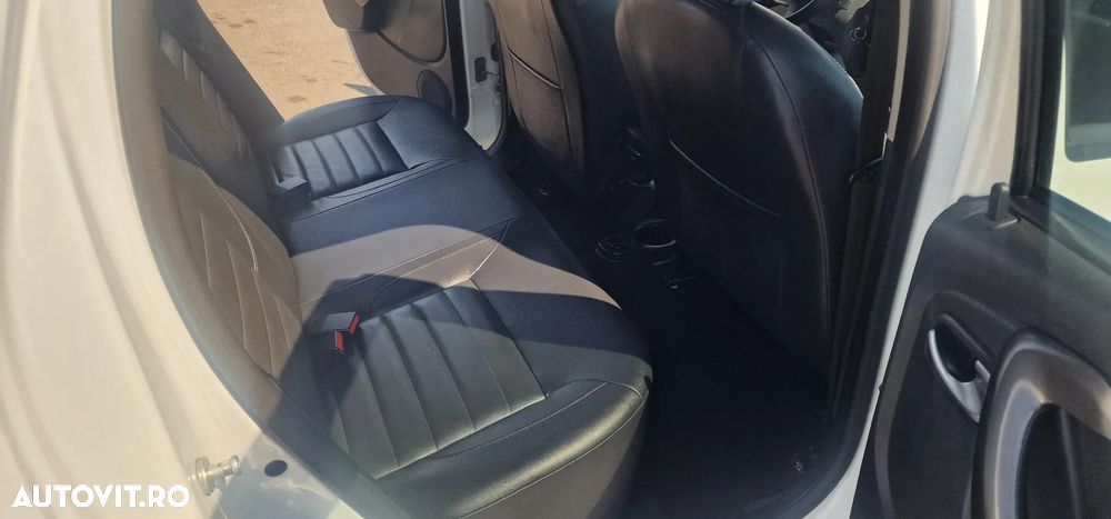 Dacia Duster dCi 110 FAP 4x4 Prestige - 18