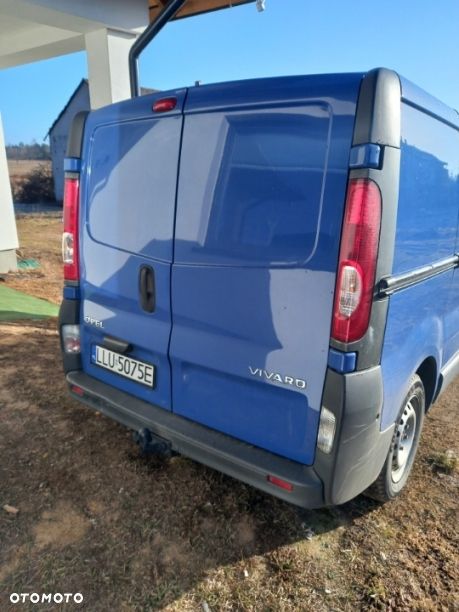 Opel Vivaro - 2