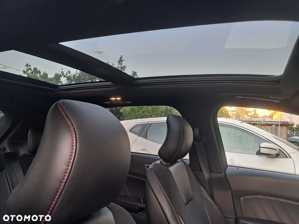 Ford Edge 2.0 EcoBlue Twin-Turbo 4WD ST-Line - 8