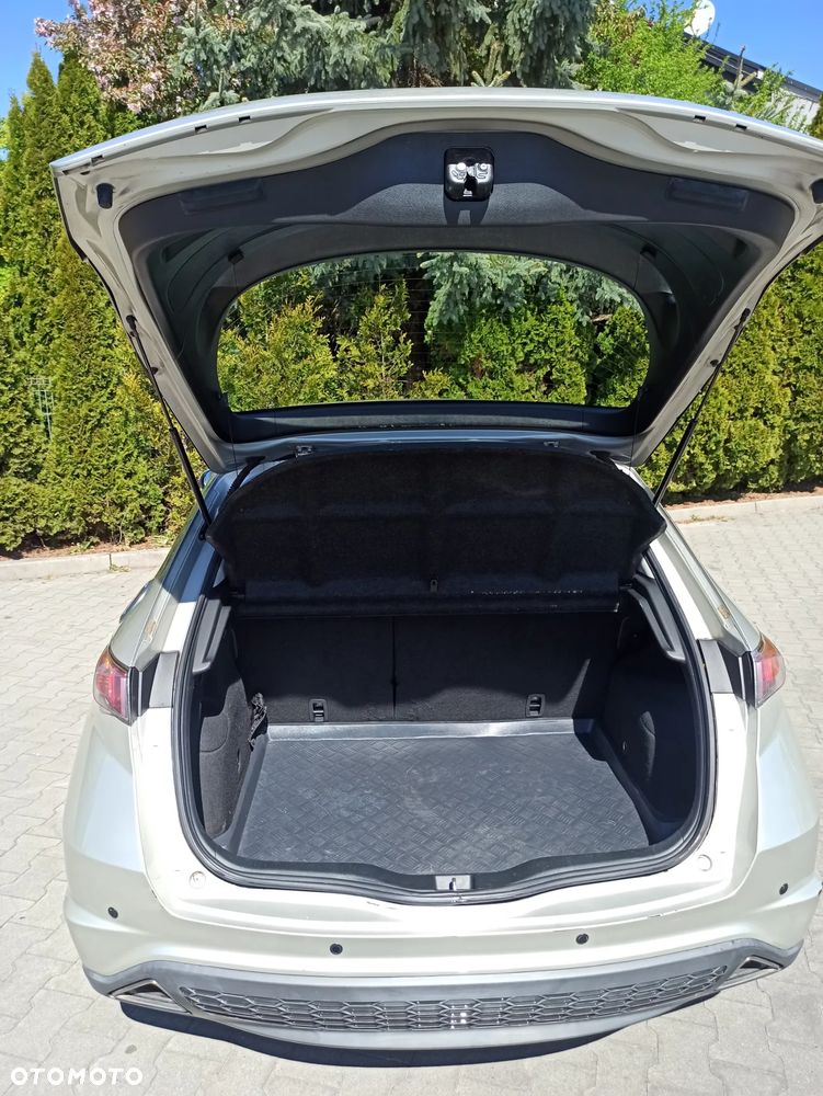 Honda Civic 1.8 Comfort - 10