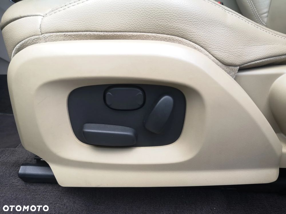 Land Rover Range Rover - 26