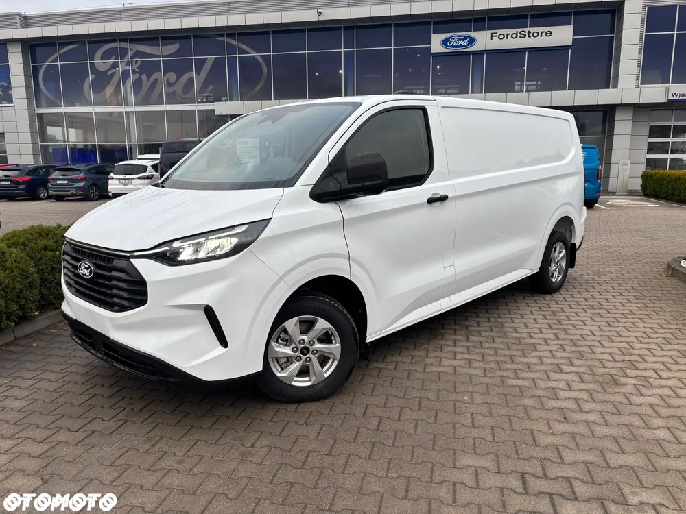 Ford E-Transit Custom 218KM A1 RWD VAN TREND - 4
